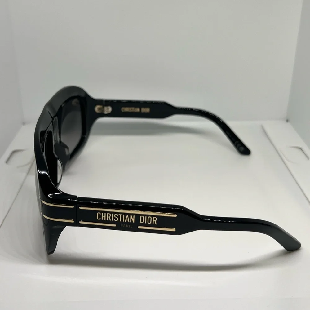 Dior DiorSignature M1U‎ 58MM Mask Sunglasses Black